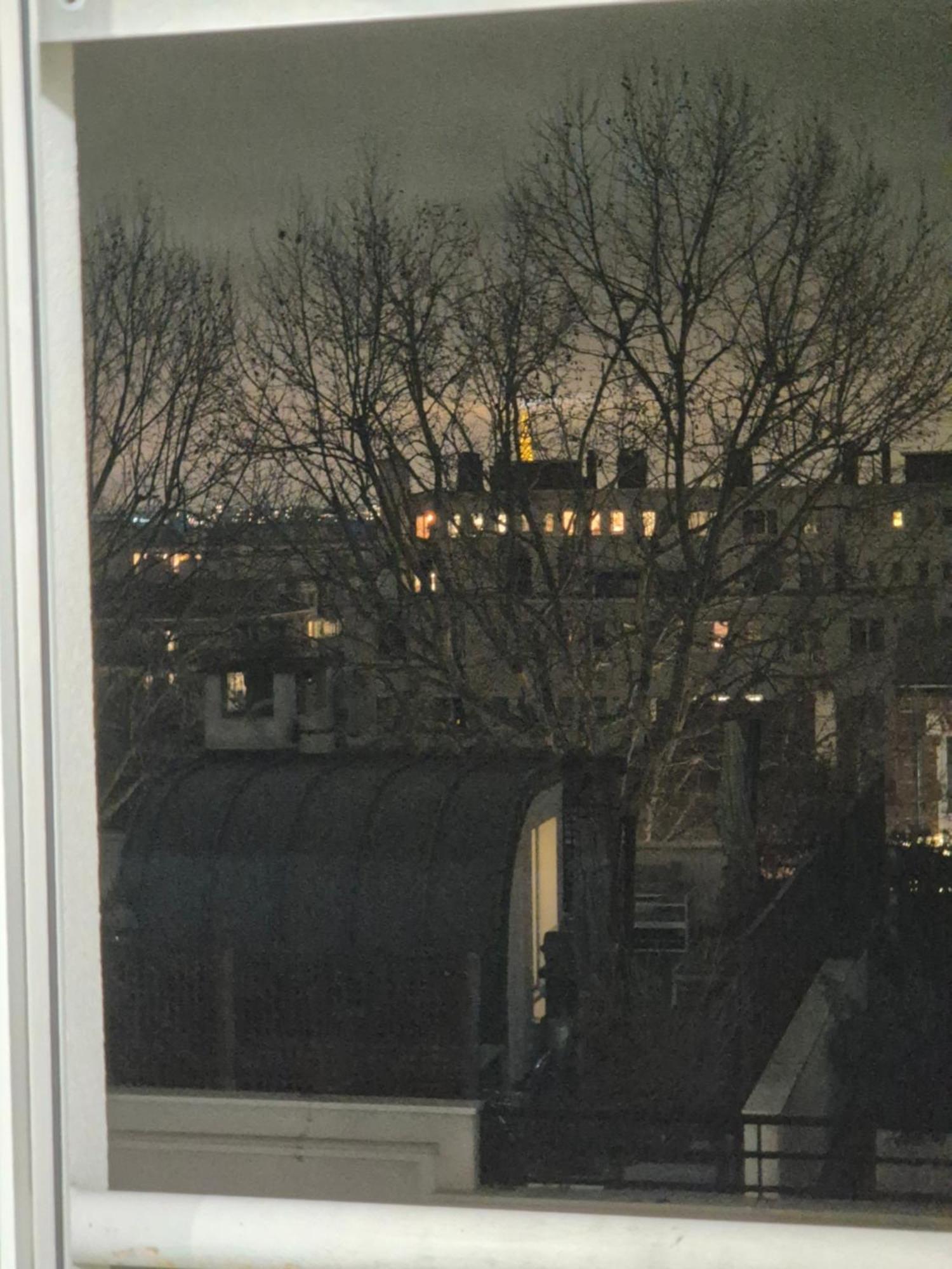 Studio A Suresnes Kamer foto